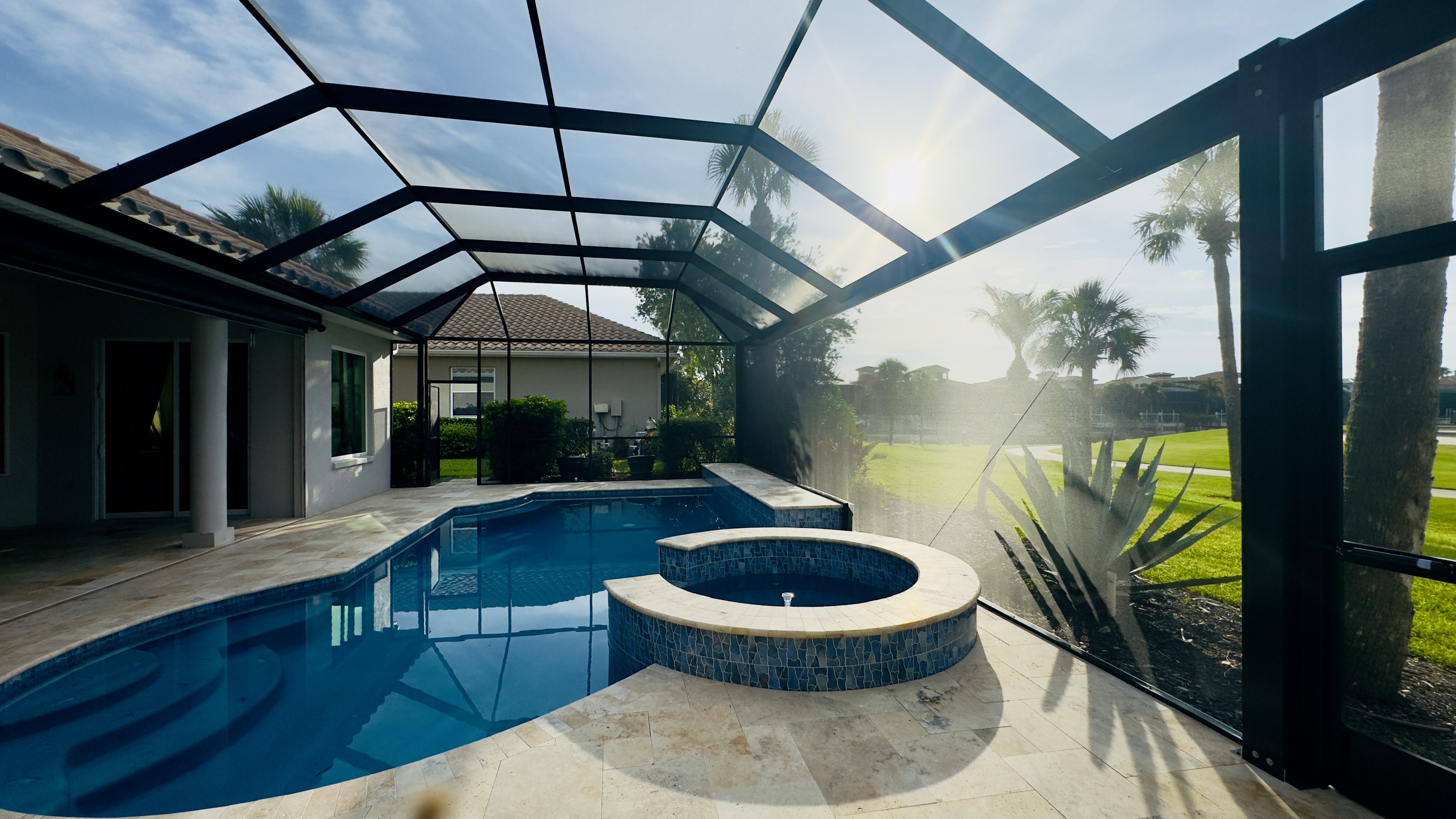 New screen enclosure construction